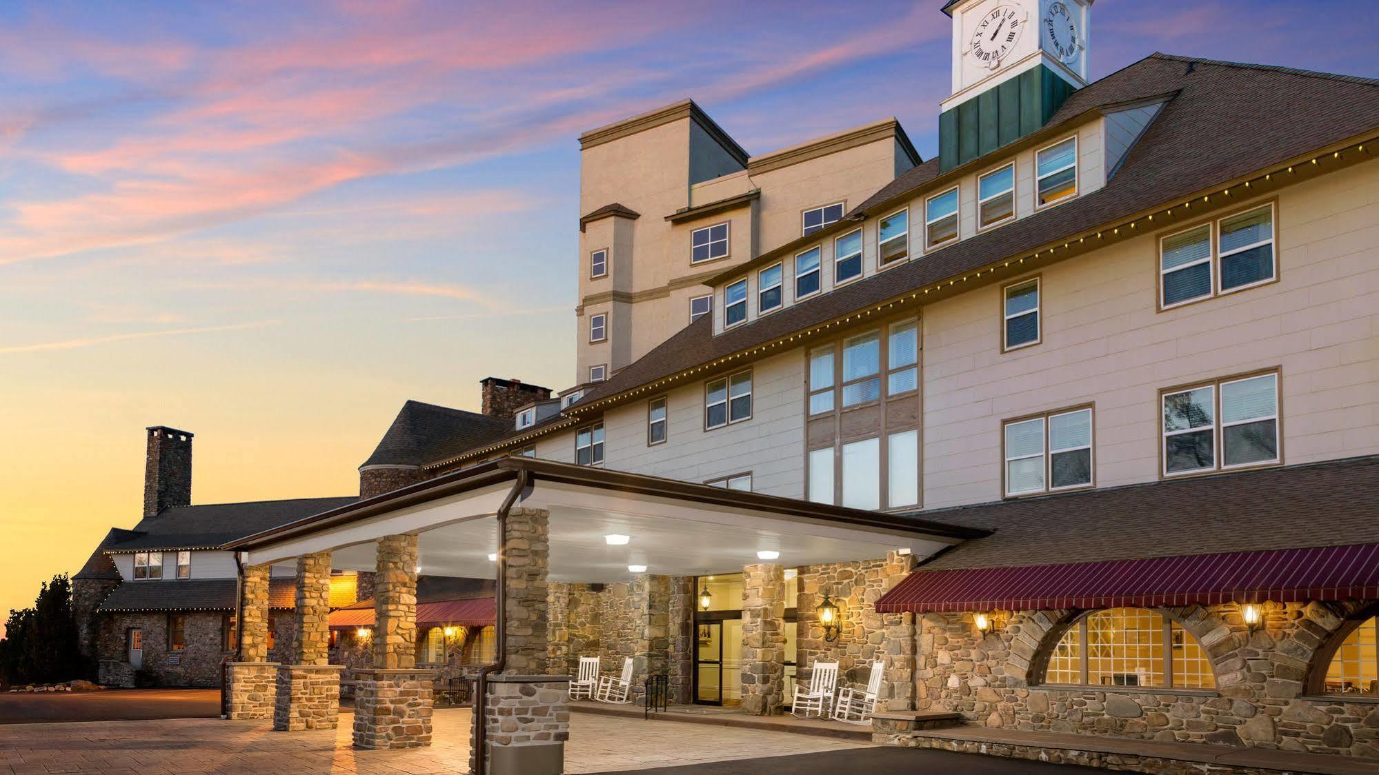Pocono Manor Resort And Spa Exterior foto